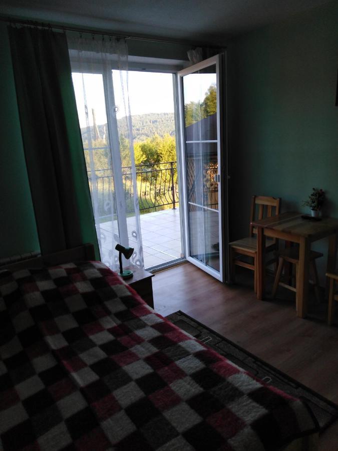 Appartamento Przystan Laworta Ustrzyki Dolne Esterno foto