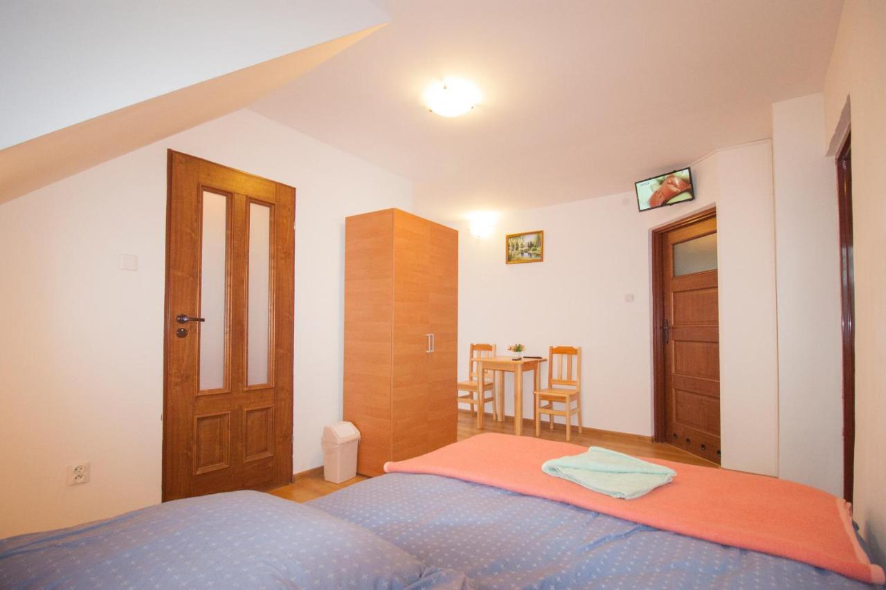 Appartamento Przystan Laworta Ustrzyki Dolne Esterno foto